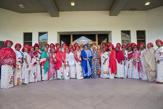 President Wife, Aisha Buhari Meets with APC Women Leaders [Photos]