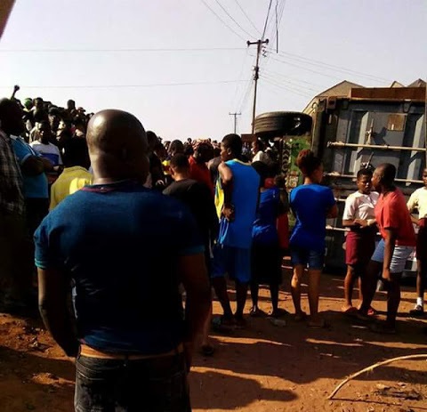 40ft Container Fell Off from an Articulated Truck, Crushes A Child to Death, Injures One Other [Photos]