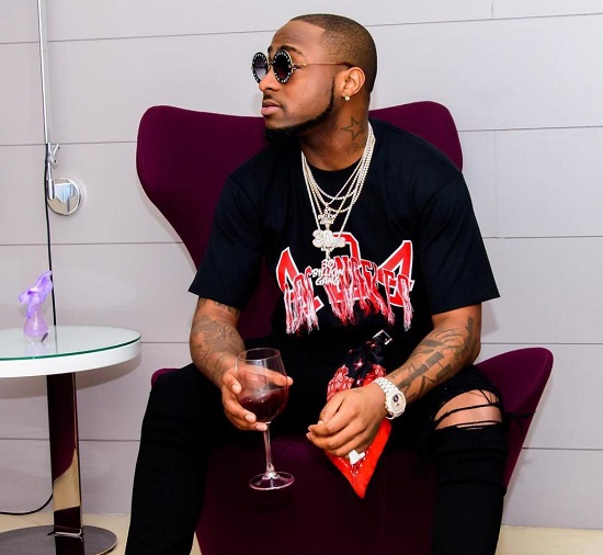 Airport Workers Show Appreciation After Davido Paid for Their Colleague’s N15m Surgery