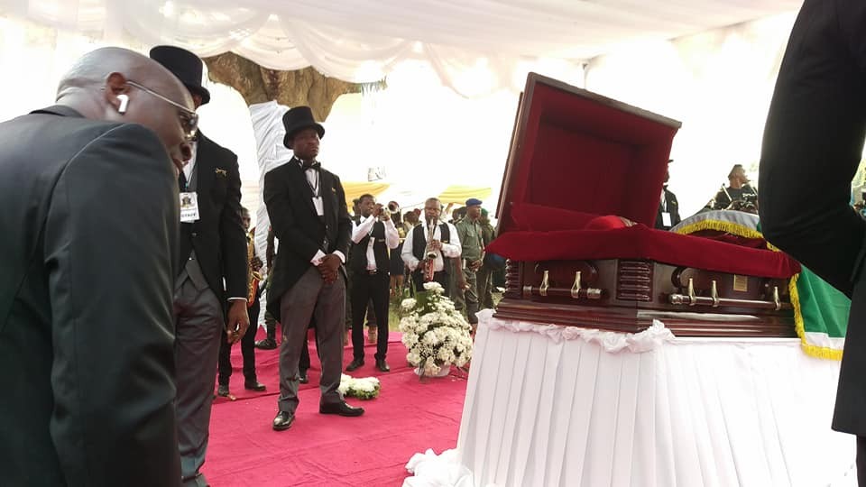 More, Heart Melting Photos from The Funeral of Ghanaian Singer, Ebony Reign
