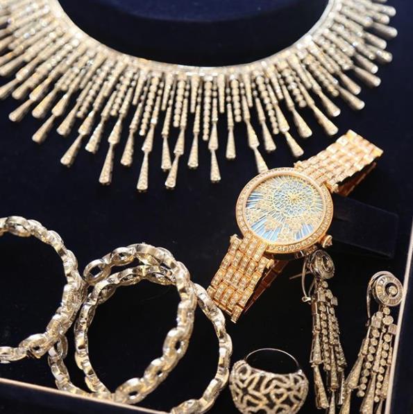 You Need To See The Expensive Diamonds And Luxury Designer Wristwatch Aliko Dangote Personally Bought For His Daughter [Photos]