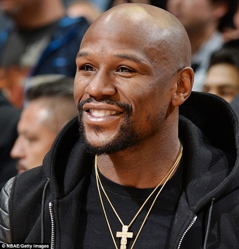 Undefeated Boxing Champion, Floyd Mayweather, Reveals EPL Club He Could Buy, Plans To Sign Cristiano Ronaldo