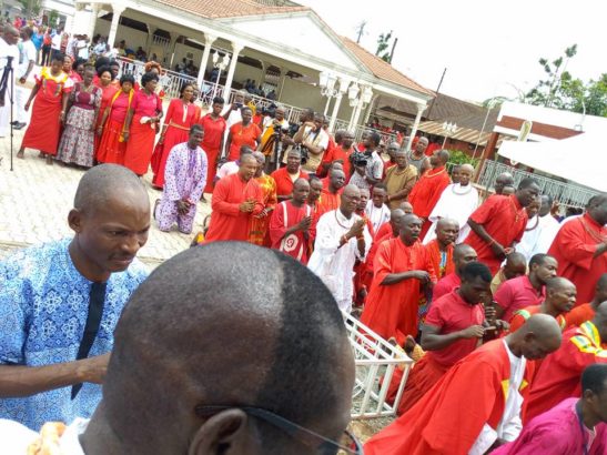 You Need to The See The ‘Juju’ Oba of Benin Used to Revoke Curses at The Palace Yesterday [Photos]