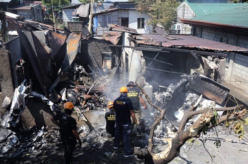 7 Dead as Plane Crashes into House in Philippine [Photos]