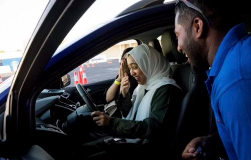 Last year Saudi Arabia promised to lift a longstanding ban on female drivers as part of a series of widespread reforms designed to ease gender segregation in the country. From June the ultra-conservative kingdom will allow women to drive cars for the first time ever.   Women can’t currently drive in Saudi Arabia but the ban is set to be lifted in June and Saudi women are over the moon about this and have begun taking driving lessons in preparation for that time.  Saudi women were ecstatic to take to the roads as they learned to drive for the first time in their lives on the campus of Effat University on Monday.