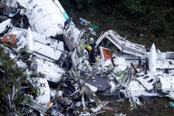 Popular Turkish Socialite, Mina Basaran and 7 Friends Dies in Plane Crash [Photos]