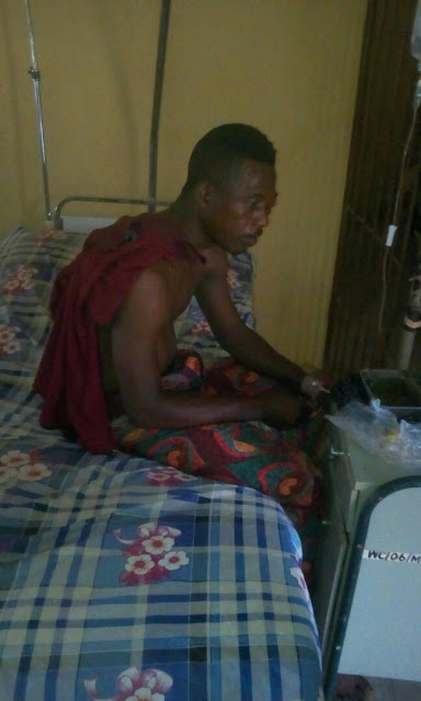 UNIZIK SUG President, Others Beats Up Security Man for Locking School Gate [Photo]