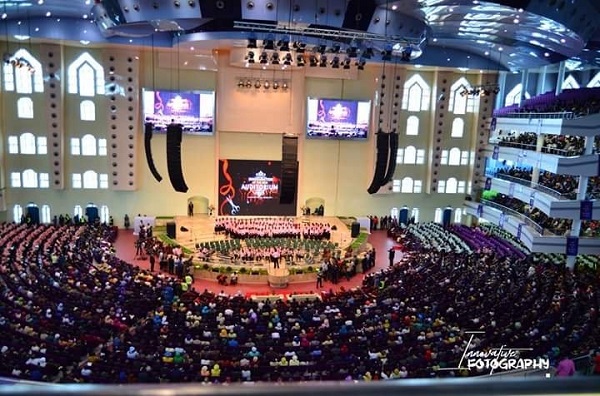Twitter Influencer, Wale Gates Trolls Newly Unveiled Deeper Life Bible Church Auditorium