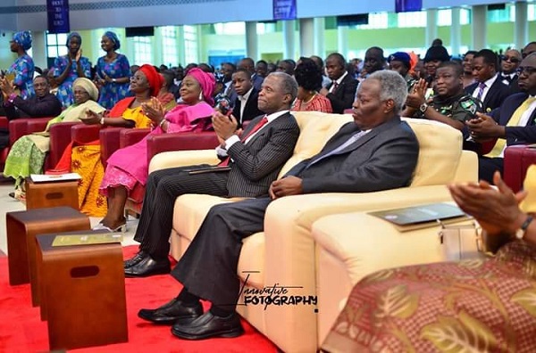 Twitter Influencer, Wale Gates Trolls Newly Unveiled Deeper Life Bible Church Auditorium