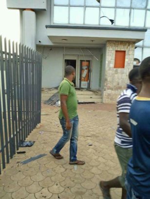 More Photos from Offa Bank Robbery and How Robbers Blew Up Bank Entrances [Photos/Video]