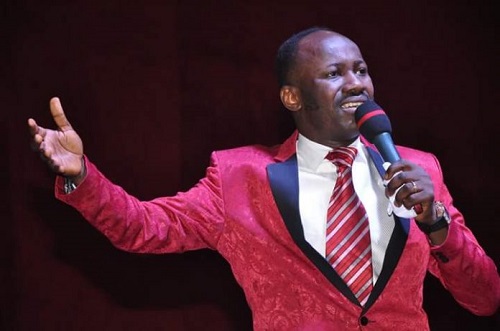 Video of Apostle Suleman Prophesying That INEC Would Shit 2019 Presidential Election Dates Emerge