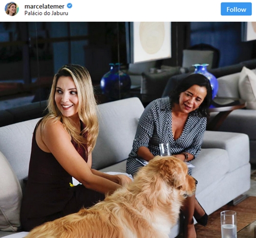 Brazilian First Lady Jumps into the Lake to Rescue Drowning Dog at Presidential Palace [Photos]