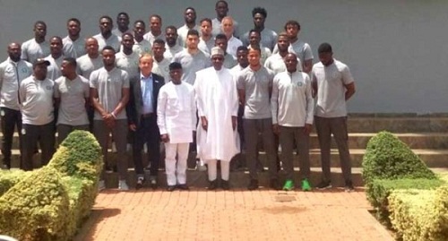 President Buhari And Osinbajo Meet With Super Eagles [Photos]