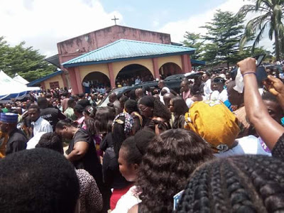 Endless tears as Drowned Skye Bank manager and his brother were buried [photos]