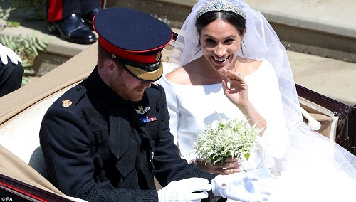 #RoyalWedding: Prince Harry and Maghan Markle Shares First Ever Kiss After Becoming Husband And Wife [Photos]
