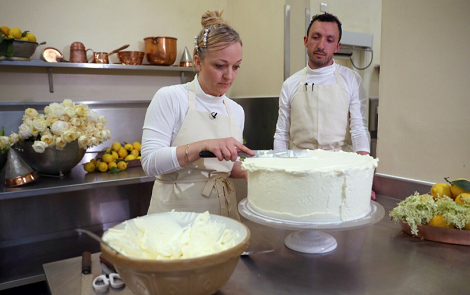 Kensington Palace Gives A Glimpse Of What The Royal Cake Is Made Off [Photos]