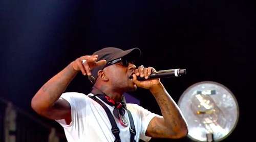 Happy Davido Reacts After Seeing the Crowd Wizkid Pull Out At 02arena In London