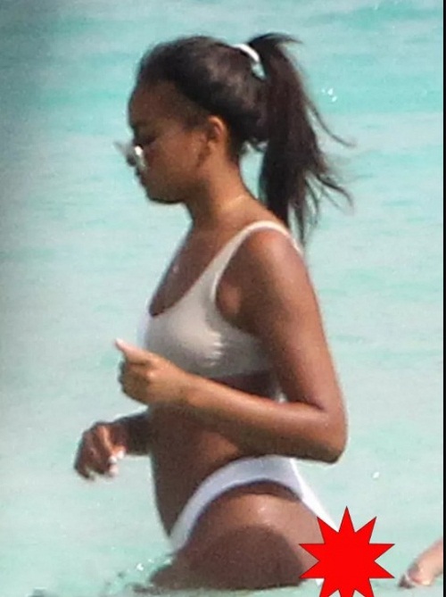 Omg! 17 Year Old Sasha Obama Sets The Internet On Fire… With Her BIG BU.T.TT.. [Photos]
