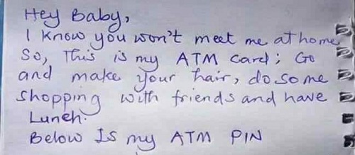 See What this Boyfriend Did To His Girlfriend All Because Of Money [Photo]