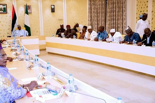 President Buhari In CLOSED DOOR Meeting With All APC Governors [Photos]