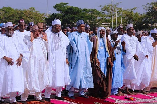 Lovely Photos of President Buhari and His Entire Family As They Celebrate Eidmubarak