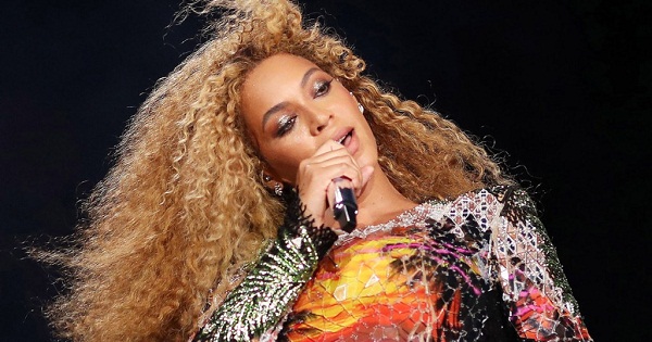 BREAKING: Beyonce Announces PREGNANCY On Tour, says she’s 6 Months Heavy [photos]