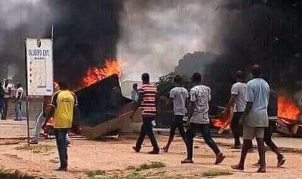 BREAKING: Senator Dino Melaye Attacked By Men In Army Uniforms In Kogi State [Photos]