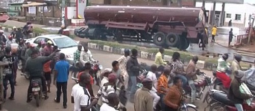 Another Tragedy Averted As Fuel Tanker Spills Content on the Road in Ado Ekiti [Photos]