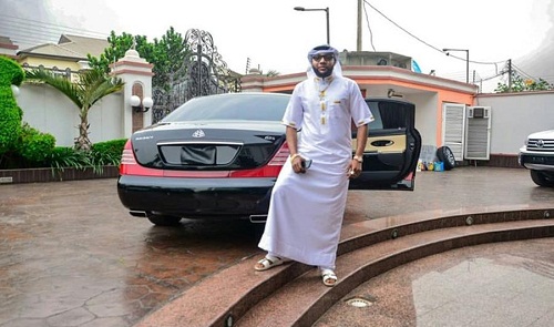 BALLING!!! E-Money Poses Beside His $500,000 Maybach 62s In New Photo