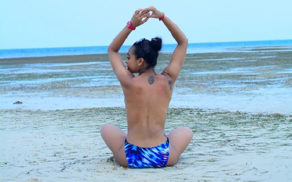 Tboss Shocks Her Fans, Goes Topless as She Twerks up A Storm at the Beach [Photos+Video]