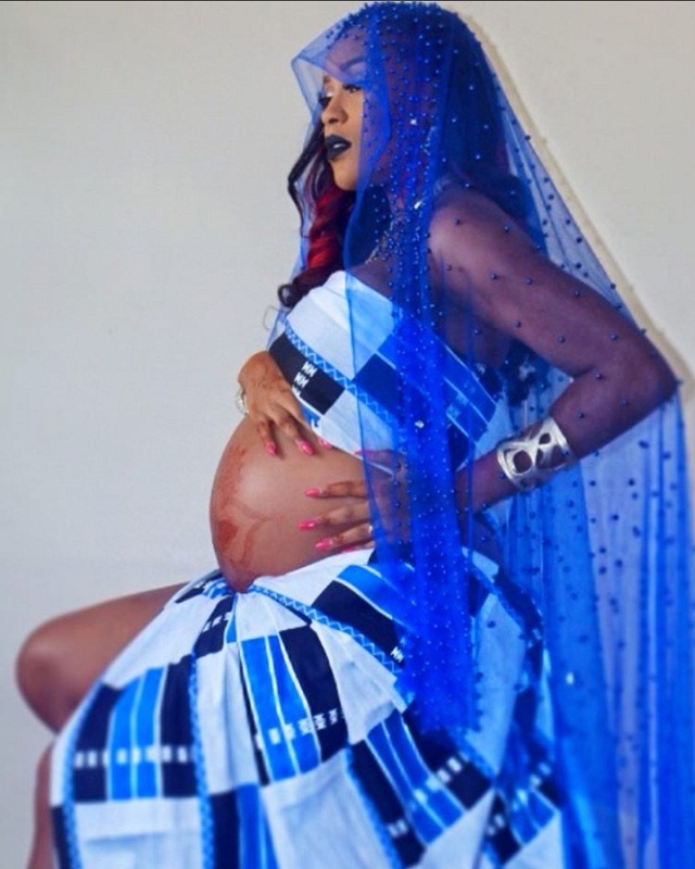 After The Birth of Her Twins, Emma Nyra Releases Maternity Photos [Photos]