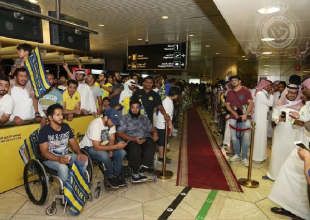Ahmed Musa Gets Red Carpet and Heroic Welcome In Saudi Arabia [Photos]