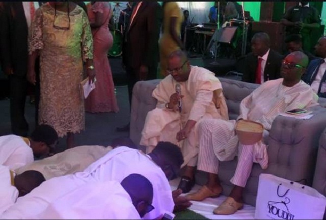 More Photos From Governor Ayo Fayose’s Daughter Wedding To Odunlade Royal Family