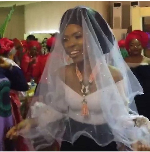 More Lovely Photos from Lala Akindoju and Chef Fregene’s Traditional Wedding