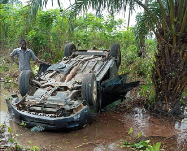 Little Kids Escape Ghastly Accident Unscratched In Delta [Photos]