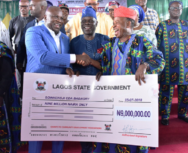 Gov. Ambode Gives N500M To 275 CDAs In Lagos [Photos]