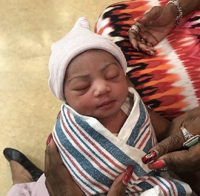 See Adorable Photos of Newborn Baby Girl with Full Eyebrows Melting Hearts Online [Photos]