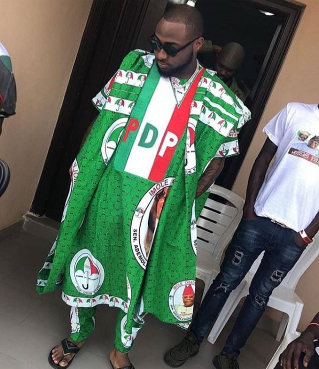 More Photos of Davido As He Rocks PDP Customized Agbada for Osun Campaign [Photos]