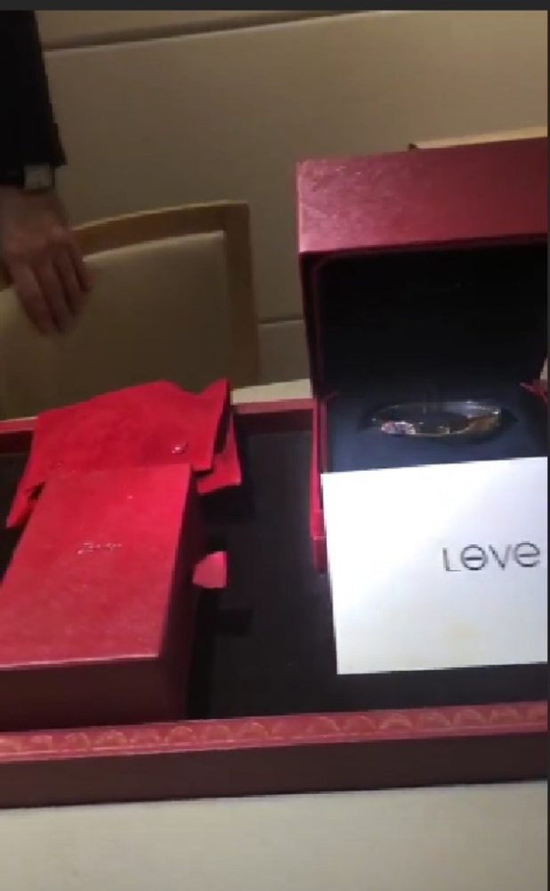 Lover Boy, Davido Gifts Girlfriend, Chioma a Cartier Bracelet Worth ₦2.3 Million [Photos]
