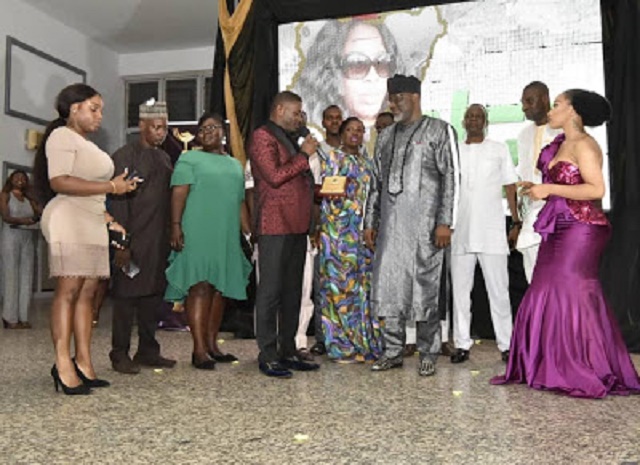 Nollywood actress, Tonto Dikeh Decorates Dino Melaye as The Most Outstanding Lawmaker of the Year