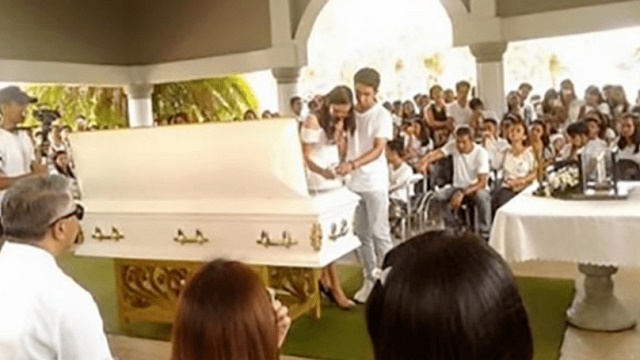 19-Year-Old Philippine Lady, Weds Her Dead Boyfriend’s Corpse [Photos]
