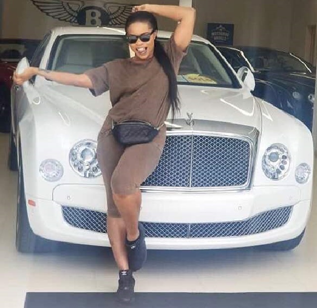 More Photos of the N120 Million Bentley Mulsanne Linda Ikeji Bought For Her Son, Jayce Jeremi