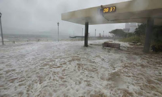 Typhoon Mangkhut Batters Hongkong and Southern China