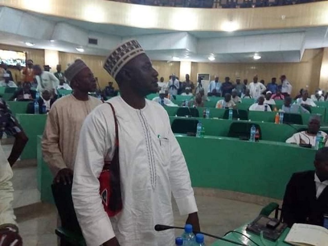Journalist Jafar Jafar, Who Released the Video Of Gov Ganduje Collecting Bribe Appears Before Kano Stat Assembly [Photos]