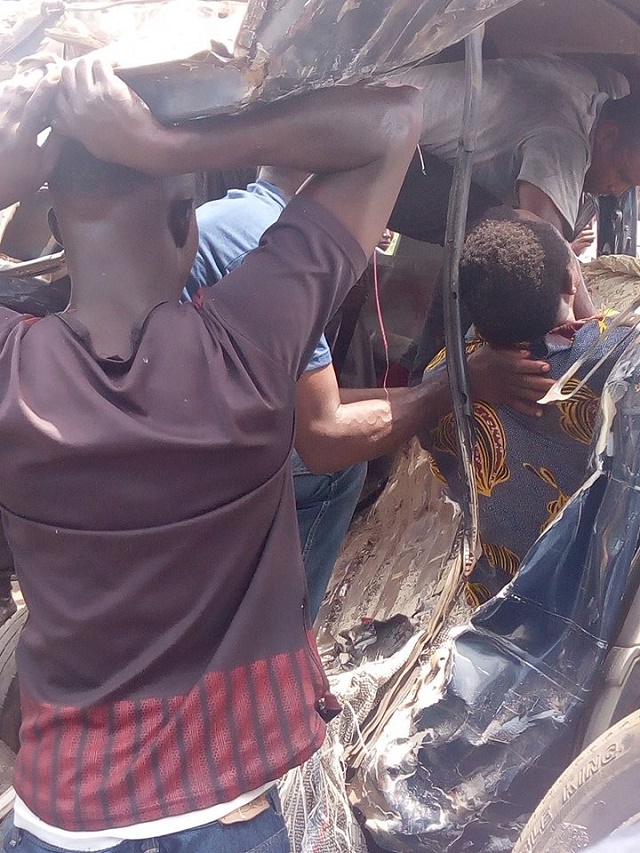 More Than 20 Led As Alleged Police Extortion Causes Multiple Vehicle Accident [Graphic Photos]