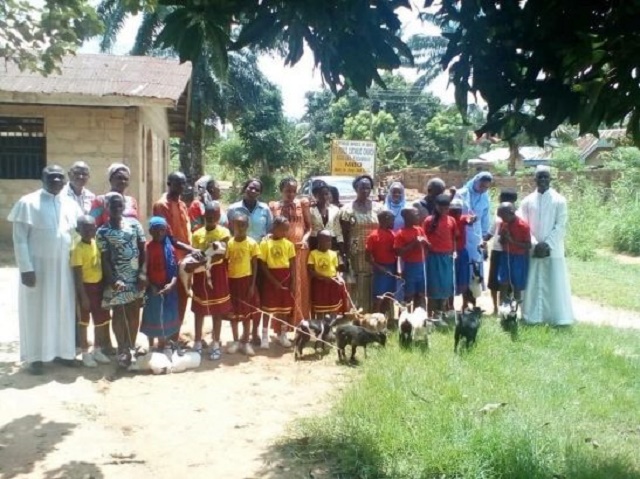 School In Anambra Presents Best Students with Goats