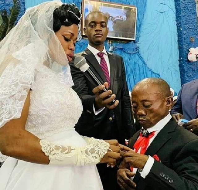 African Bride Wears MOURNFUL LOOKS on Her Wedding Day [Photos]