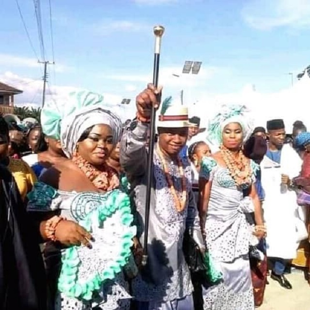 More Photos From Wedding Of Deltan Prince Who Married Two Women On The Same Day