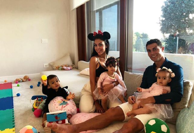 More Beautiful Photo of Cristiano Ronaldo Relaxing With His Girlfriend and Children amidst Serious Rape Scandal