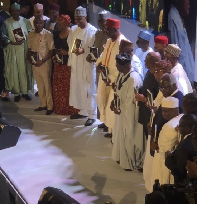That Awkward Moment When Oshiomhole and Akpabio Made Surprise Appearances at Jonathan's Book Launch [Photos]